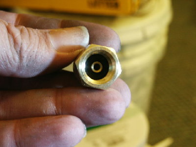 Bottom view showing the rubber seal.