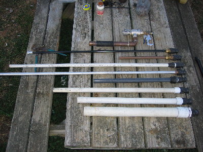 mini-modgun with interchangeable barrels.<br />barrels, top to bottom:.40cal, 1/2&amp;quot;copper, 1/2&amp;quot;pvc, 5/8&amp;quot; aluminum, paintballbarrel 3/4&amp;quot;sch120, 3/4&amp;quot; pvc, 1&amp;quot; pvc, and 1.7&amp;quot; GB barrel.