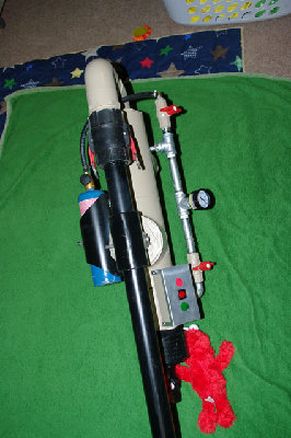 Top view of the cannon.  Yes, I used elmo to prop it up.
