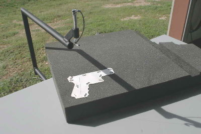 2012 - Foam Cutting Glock 23 - 1_resize.jpg