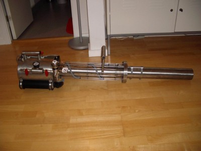 side shot, chamber 7500 ml, barrel 5000 ml, ratio 1,5:1, 108 parts, 300 hours build