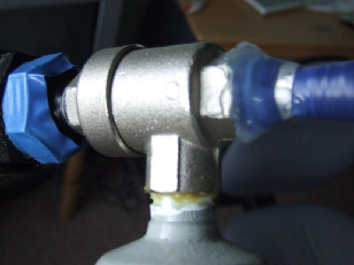Close up of the barrel/QEV connection.