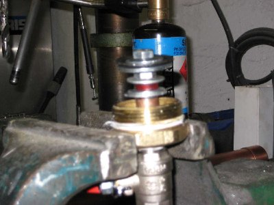 this is how the piston is when open.